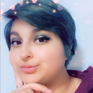 Meet your Posher, Estrella